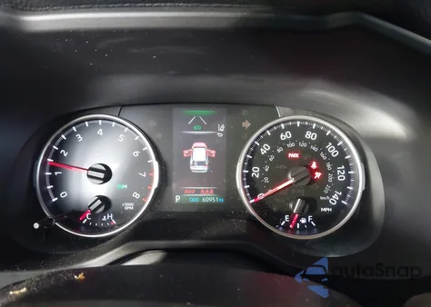 2020 Toyota Rav4 Xle Premium z USA, uszkodzony, nr VIN 2T3A1RFV0LC137840